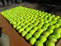 テニスボール（中古）・練習用中古のテニスボール・ＤＵＮＬＯＰ製等・1個で４０球です。_画像1