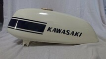 カワサキ　500SS　750SS　ガソリンタンク　キャップなし　マッハ_画像1