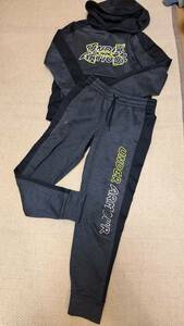  Under Armor top and bottom set Parker & jogger pants 140