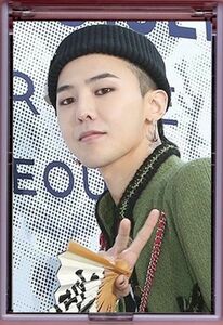 【送料無料】 G-DRAGON BIGBANG ビッグバン 韓国製 手鏡 ミラー 開閉式 A