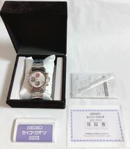 【新品・未使用】　SEIKO　リコリス・リコイル×セイコーコラボウォッチ　腕時計_画像5