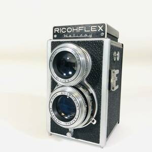 明治・大正・昭和レトロ廃盤　リコー フレックス RICOHFLEX Holiday 8㎝ F3.5 /2眼レフ