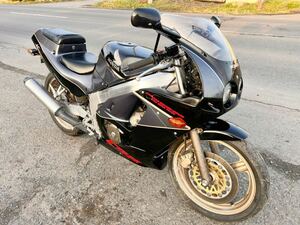 ホンダ　CBR250R MC19 書付　レストアベース 