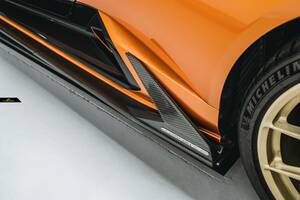 【FUTURE DESIGN】Lamborghini ランボルギーニ Huracan ウラカン EVO サイドスカート 本物DryCarbon ドライカーボン カスタム エアロ