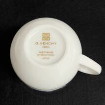 【美品】GIVENCHY ジバンシー［カップ＆ソーサー4客＋プレート4枚］8点セット 小皿 洋食器 茶器 コーヒー ティー おまとめ_画像4