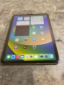 01151 iPad Air4 256GB グレー　Wi-Fiモデル　中古品　※本体のみ