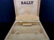 ◎№5107◎■新品同様■バリー【BALLY】【シルバー・ゴールド】■ネクタイ ピン♪_画像1