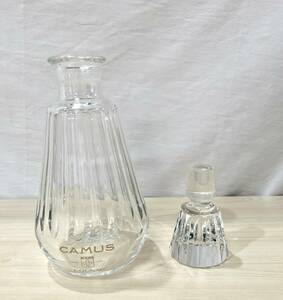 蘇さ(PEY71)　バカラ　BACCARAT　カミュ　CAMUS　コニャック　COGNAC　クリスタルグラス　蓋掛けあり　中古品　80サイズ