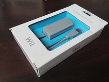 【任天堂 Wii WiiU Switch (スイッチ)で使用可】 LANアダプター RVL-015 ／ 未使用LANケーブル付き_画像2