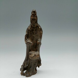 【旭】時代物　旧家買取品　紫檀観音彫置物　仏教　骨董　彫刻　高さ17.5cm,129ｇ
