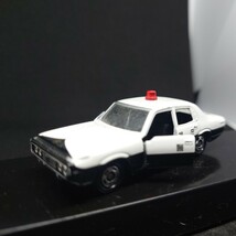 【お買い得品】トミカ 4.27.32.110クラウンパトカー　1970年？クラウン3台セット品になります！ 名車旧車絶版車？_画像2