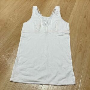 新品　レースタンクトップ