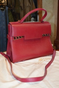 DELVAUX