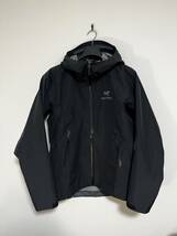 一度着用のみ ARC TERYX BETA LT JACKET ブラック M アークテリクス ベータ _画像1