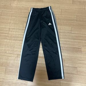 アディダス adidas パンツ 160㎝　ジャージ