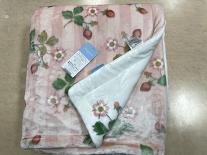 [ бесплатная доставка ] Wedge дерево двусторонний одеяло розовый WW2652 лесная земляника рисунок 