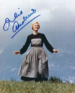 1965年 The Sound of Music Julie Andrews ジュリー・アンドリュース サイン フォト