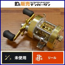 【未使用☆】W300 丸形リール ライト 右ハンドル ゴールド ギア比 5.0:1 トラウト バス釣り等に ベイトフィネス KKM_画像1