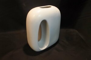  white ring flower base vase ceramics / designer's planter actus ACTUS H.P.DECO Conran Shop Northern Europe 