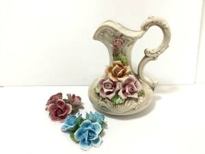 Y572 まとめて！3点セット イタリア製　CAPODIMONTE/カポディモンテ　陶花　フラワーベース　花瓶　薔薇　カペラー　アンティーク