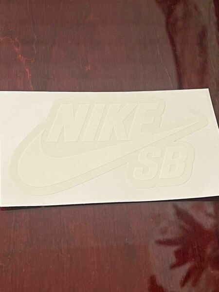 ステッカー　Albino & Preto × Nike SB Dunk Low Pro QS "Pearl White"