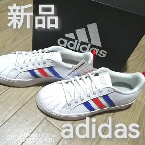 値下げ不可　値上げ予定　新品　adidas　アディダス　レディース　スニーカー　23.5センチ　白　ホワイト