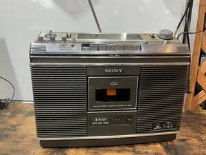 ●　SONY ソニー CF-3800 ラジカセ ラジオ FM/AM カセットレコーダー ジャンク 通電のみ確認 昭和レトロ 当時物　●.