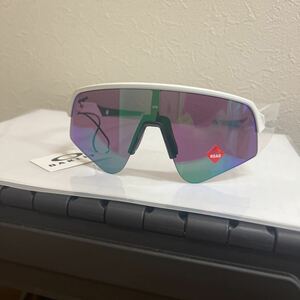 未使用品　オークリー スートロライトスイープ　OAKLEY SUTRO LITE SWEEP プリズムロードジェイド　ジョーブレーカー