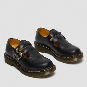 Dr. Martens 8065 メリージェーンシューズ