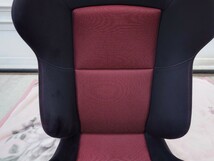 手渡し限定★USED良品★RECARO レカロ SR-7 GK100 カムイブラック/グラスメッシュレッド★エクセーヌ シートベルトガイド 赤ステッチ付属_画像3