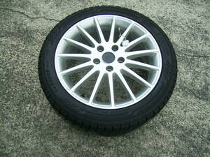 ２２５／４５R １７　VW用ホイル付きスタッドレス　４本（中古）