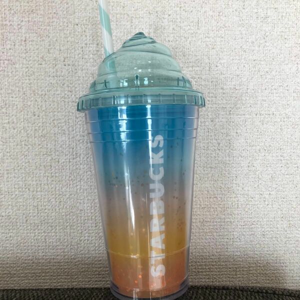 スターバックス STARBUCKS プラスチック　タンブラー ボトル