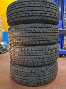 225/60R18 中古スタッドレスタイヤ4本セット