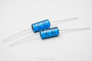 CDE／Illinois capacitor（イリノイ）　10μF／250V　TTAシリーズ　チューブラ電解コンデンサ　新品2個セットA