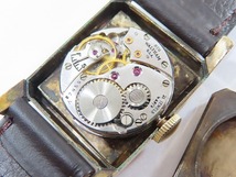 古いウォルサムの手巻時計 男女兼用サイズ 角型 スモセコ アンティーク_画像4