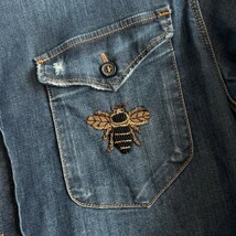 DOLCE&GABBANA ドルチェ＆ガッバーナ bee ビー 蜂 刺繍 ストレッチ デニム ウエスタン シャツ 長袖 メンズ 37 (XS) ブルー クラッシュ加工_画像5