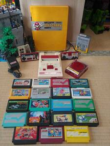 Nintendo Famicom + 19 Games & Accessories - Soft Carry Cassette / Disk System Card Cleaner / Head Cleaner set（新品）セット