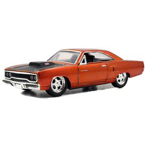 JADATOYS 1:32 ワイルドスピードダイキャストカー DOM'S PLYMOUTH ROAD RUNNER