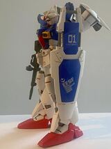 塗装済み完成品　MG 1/100 RX-78GP01-Fb ガンダム試作1号機フルバーニアンゼフィランサス_画像3