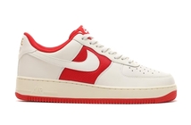 ★送料込み！！！★新品 定価15400円 NIKE AIR FORCE 1 '07 ナイキ エアフォース1 size 30cm_画像2