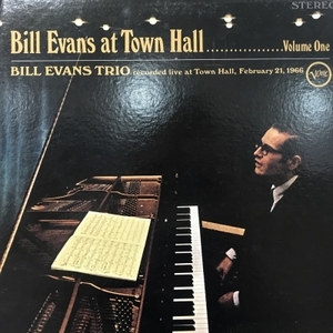 【新宿ALTA】BILL EVANS/AT TOWN HALL(V68683)