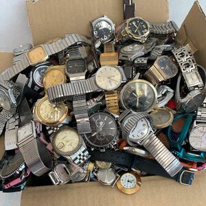 時計 シチズン セイコー CASIOなど格メーカー多種　 大量　320本以上　10kg超　ジャンク品　部品取り　男女物