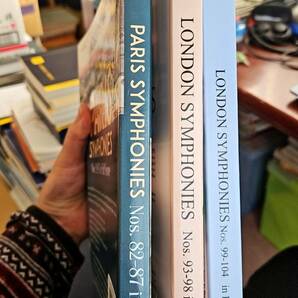 【輸入楽譜・送料無料】ハイドン パリ交響曲、ロンドン交響曲 ３冊 ドーヴァー社 中古美品の画像1