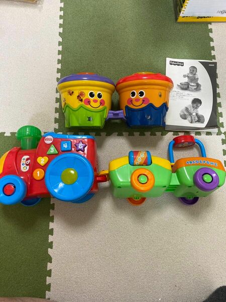 知育玩具　太鼓　汽車　Fisher-Price