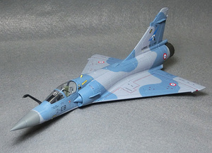 ホビーマスター製　1/72スケール「ミラージュ 2000-5F　2010 フランス空軍 第1戦闘飛行隊 シゴーニュ」　*品番HA1614 　*03