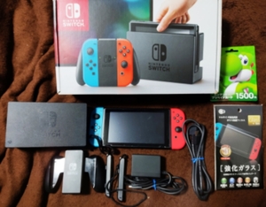 【動作確認済】ニンテンドースイッチ本体（バッテリー強化版）、1500円分プリペイドその他【中古】