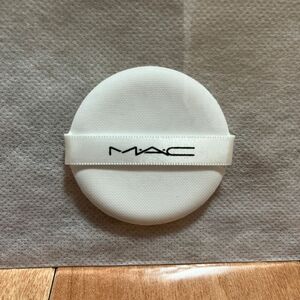 MAC クイックフィニッシュクッションコンパクト　ファンデーション　（パフのみ）