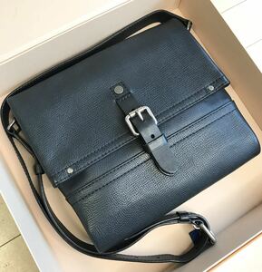 Louis Vuitton Canyon ユタ メッセンジャーバッグ