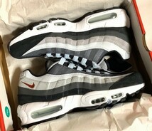 国内正規品 人気 NIKE ナイキ AIR MAX 95 エア マックス 95 メンズ スニーカー Wolf Grey/Bk/Blue 日本サイズ27.5cm DM0011-011 新品本物_画像8