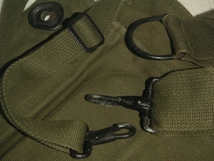 希少 米軍 実物 ベトナム戦 初期型 M17 ガスマスク キャリア バッグ ケース ガスマスクバック OD NAM ナム戦_画像8